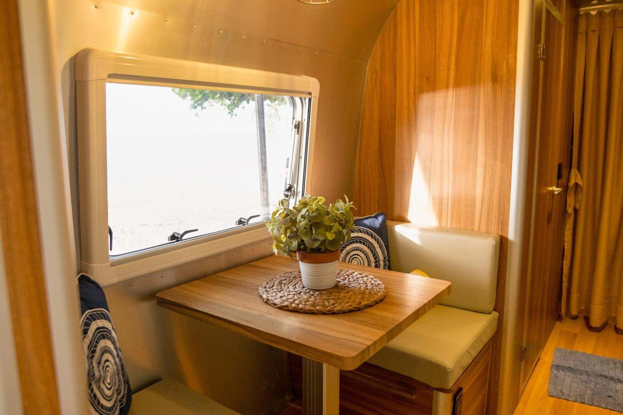 Camperisti Club Laiya Hotel San Juan  Kültér fotó