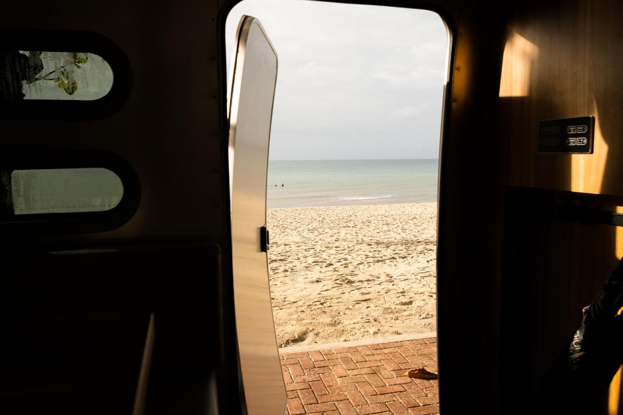 Camperisti Club Laiya Hotel San Juan  Kültér fotó